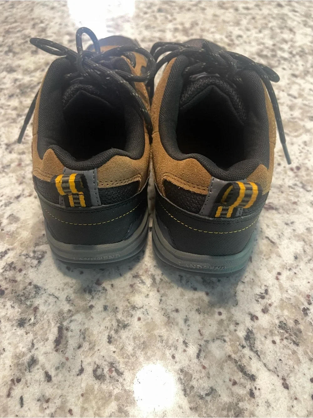 Lands’ End NatureTex 70 Men’s Trail Hiking Walking Shoes 8.5D
